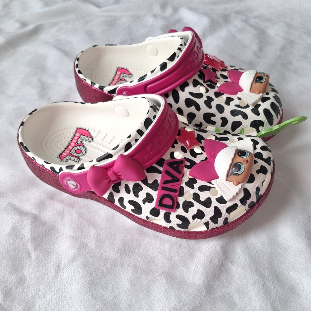 CROCS Kids Diva Slippers with Pink and Black Design